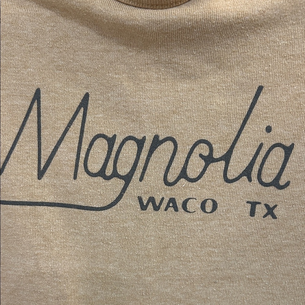 Magnolia Women’s Crewneck Sweatshirt Size Medium - Picture 4 of 4